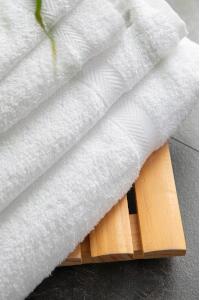 Produktfoto Towel City Luxury Frottee Liegetuch, 100x150, 550 Gramm